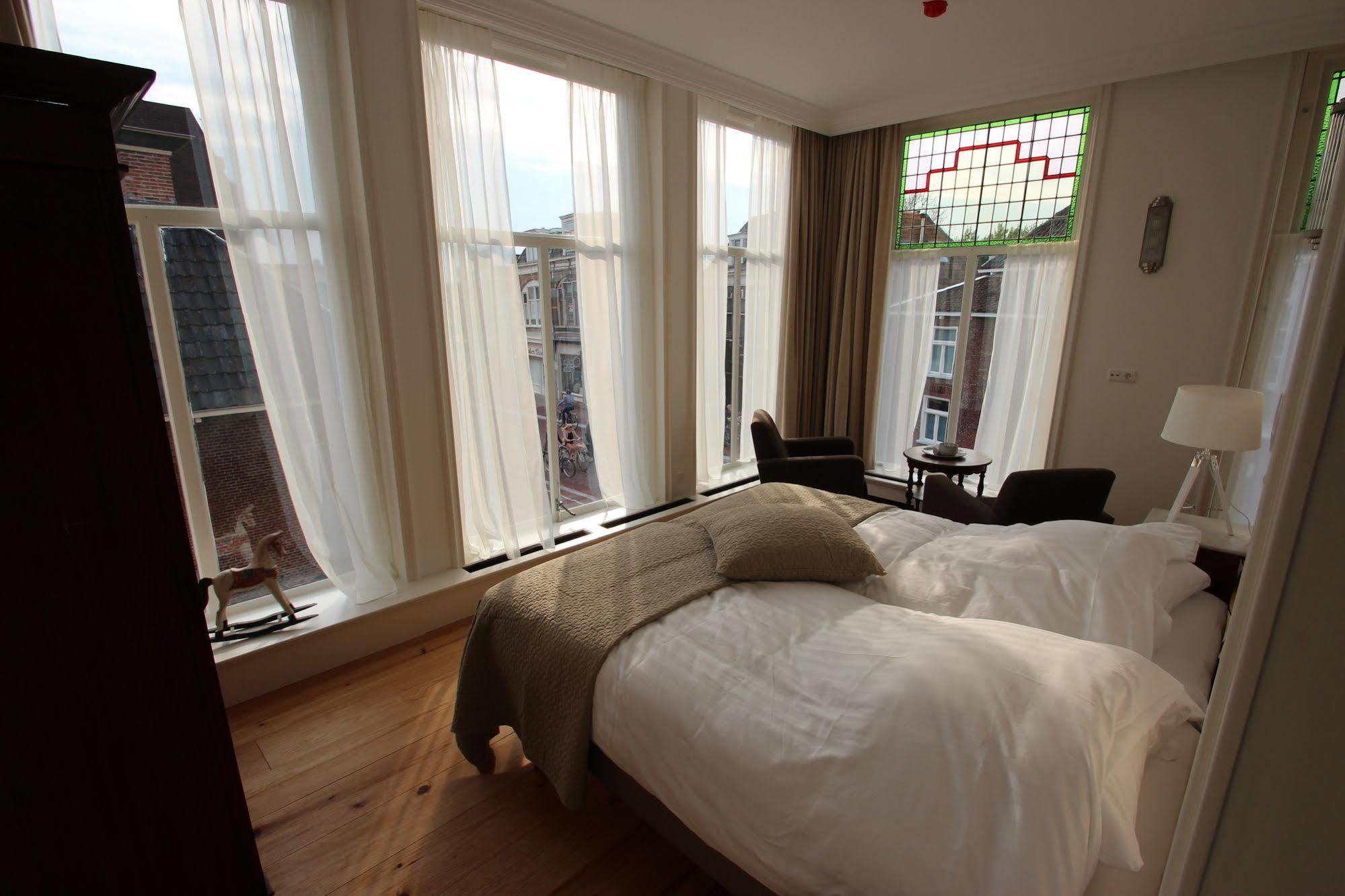 Hotel Stadsherberg 스네크 외부 사진